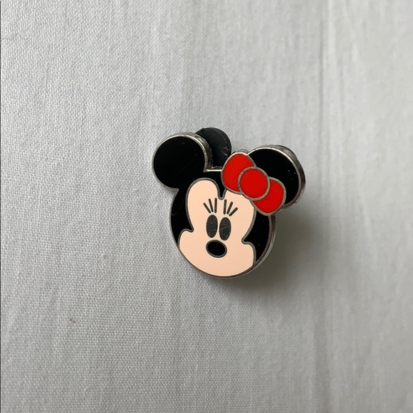 Disney | Jewelry | Disney Authentic Minnie Mouse Pin Bundle | Poshmark